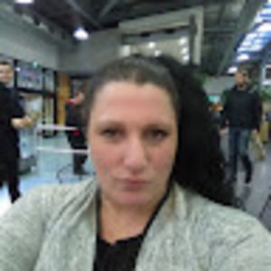 Meet your Posher, Debbie